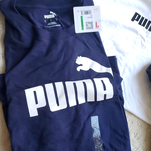 Puma blue tshirt - Picture 2 of 3